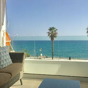Sorolla 105, Luxury, Beach, Free Parking, Services, Quite Neighborhood, So Apartment